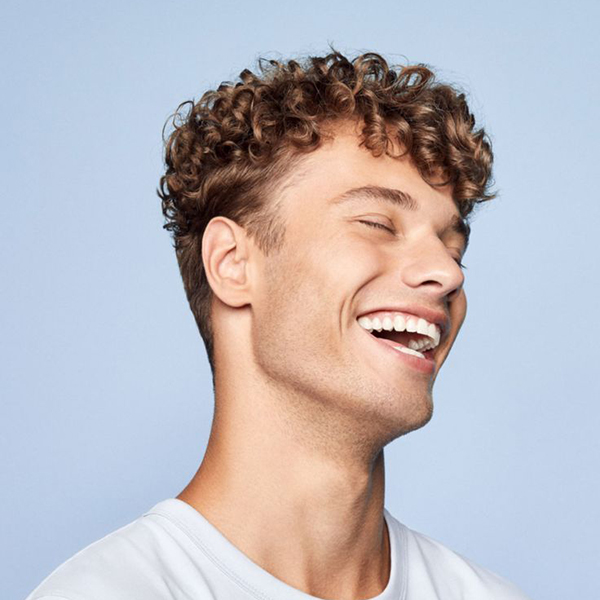 Brightens your smile